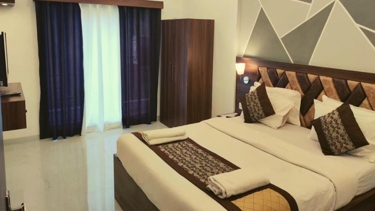 Rajdhani Resort Лонавала Экстерьер фото