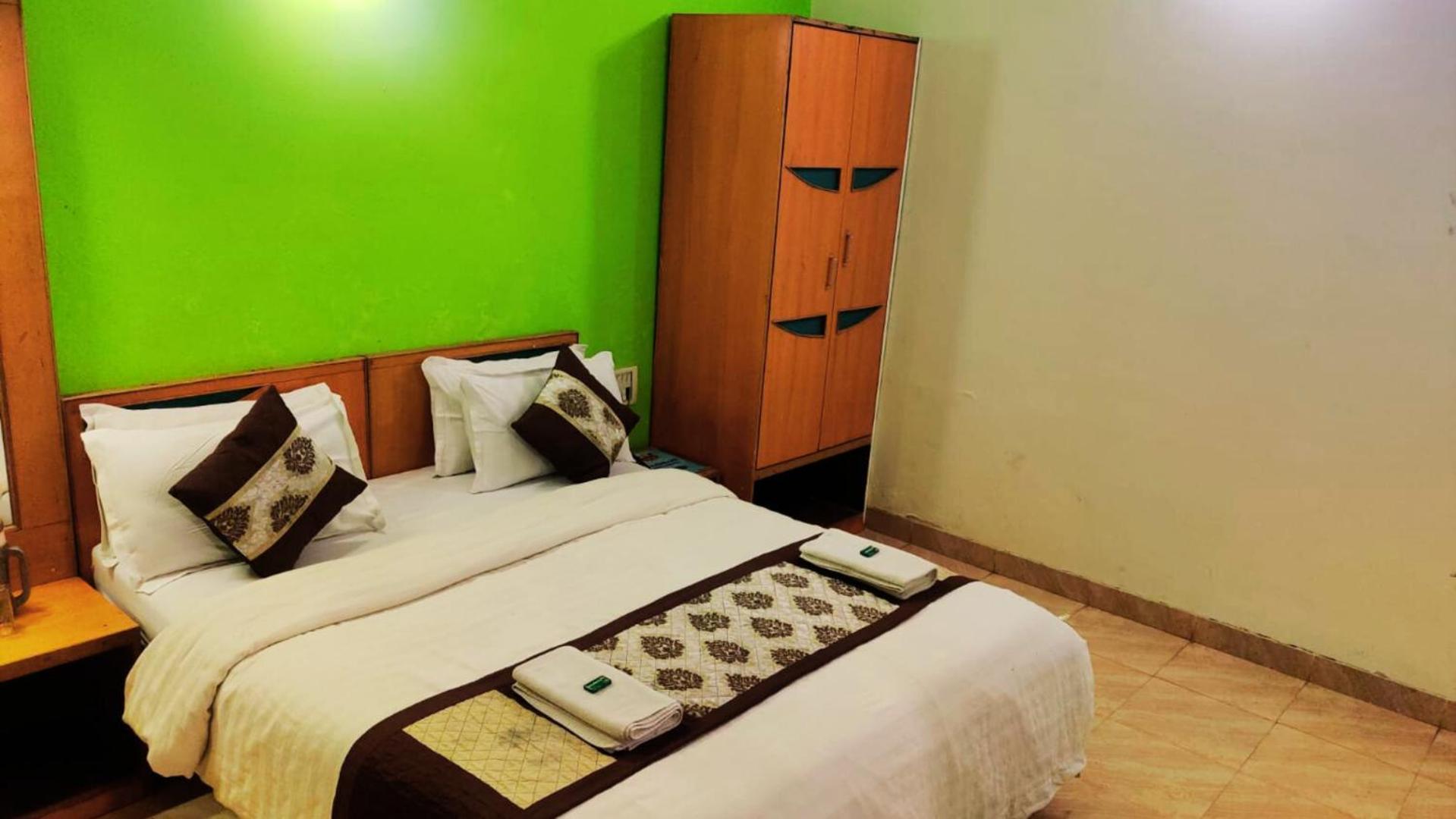 Rajdhani Resort Лонавала Экстерьер фото
