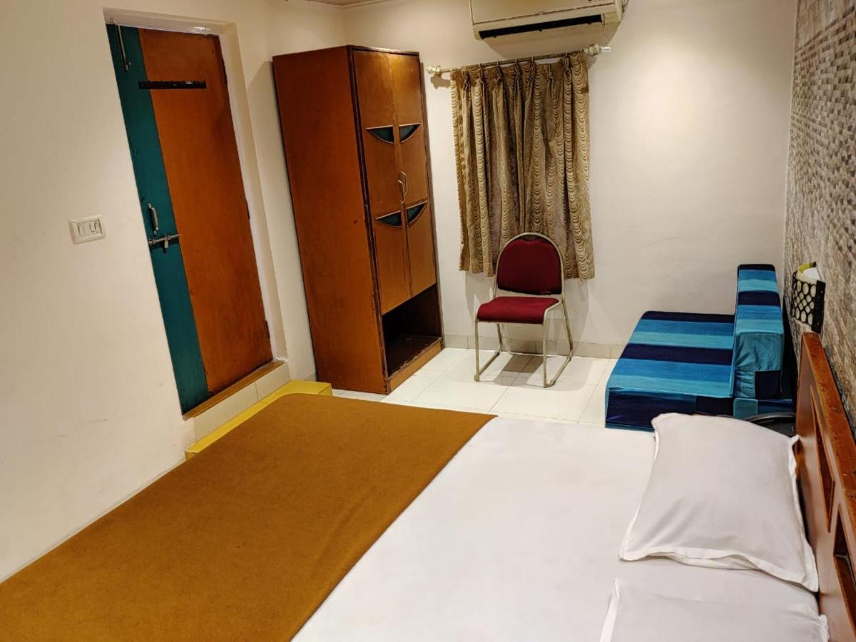 Rajdhani Resort Лонавала Экстерьер фото