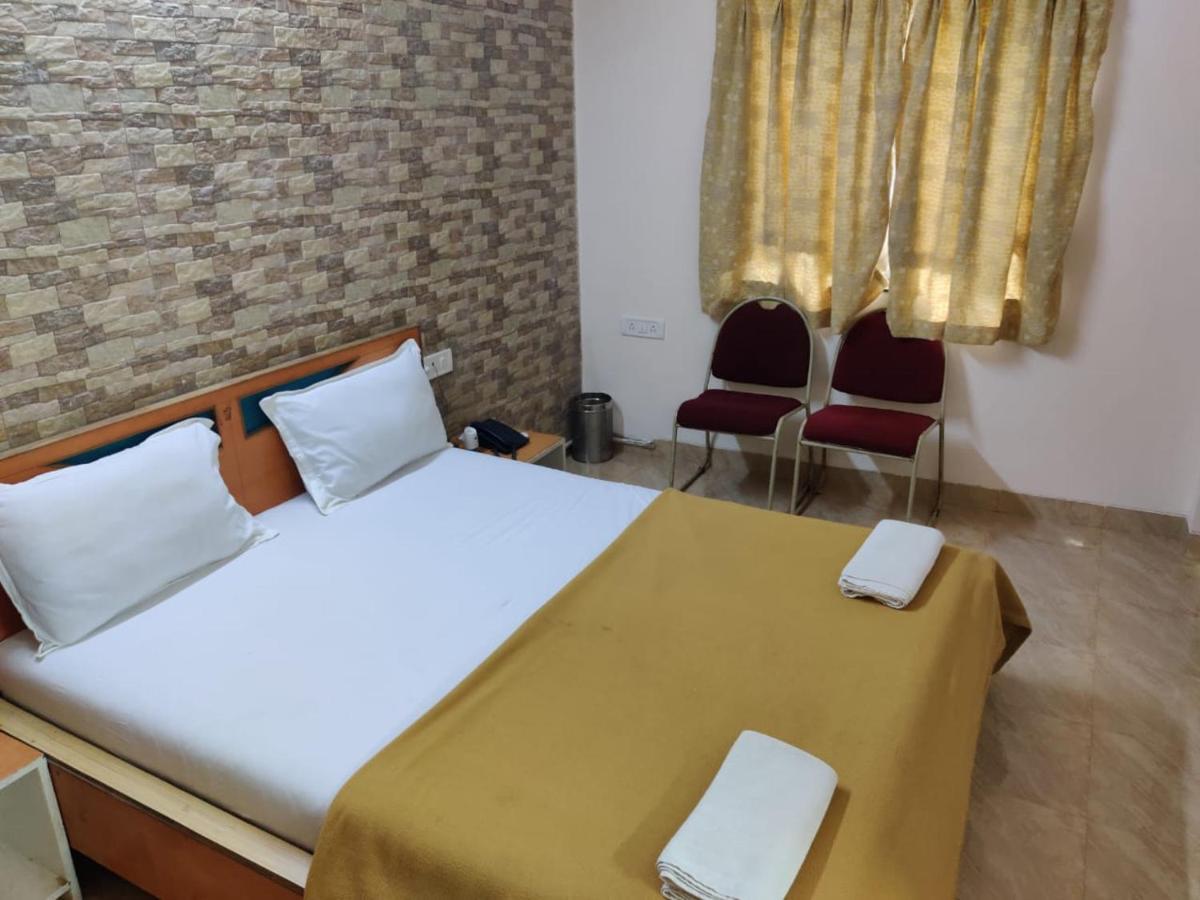 Rajdhani Resort Лонавала Экстерьер фото